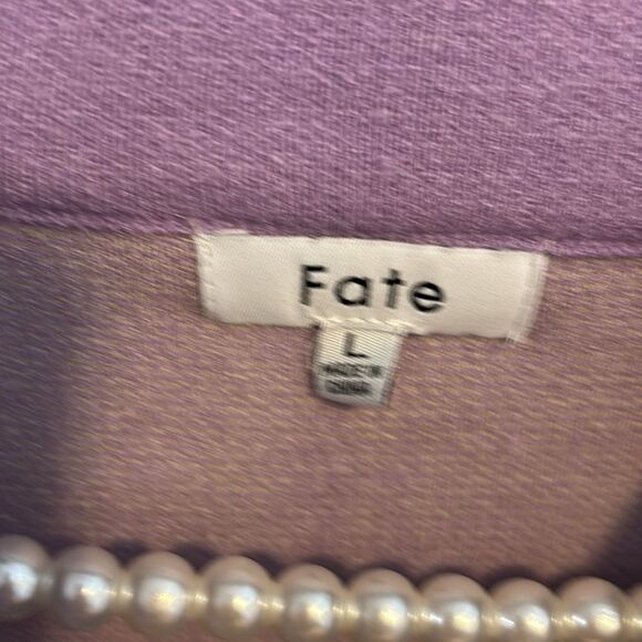 Fate Purple sweater size large - Picture 5 of 6